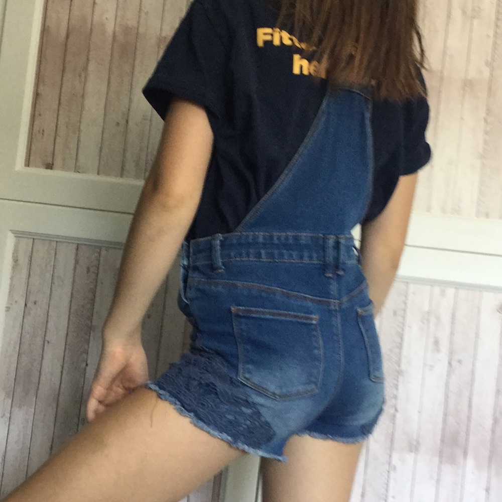Overall - Picture 7 of 7